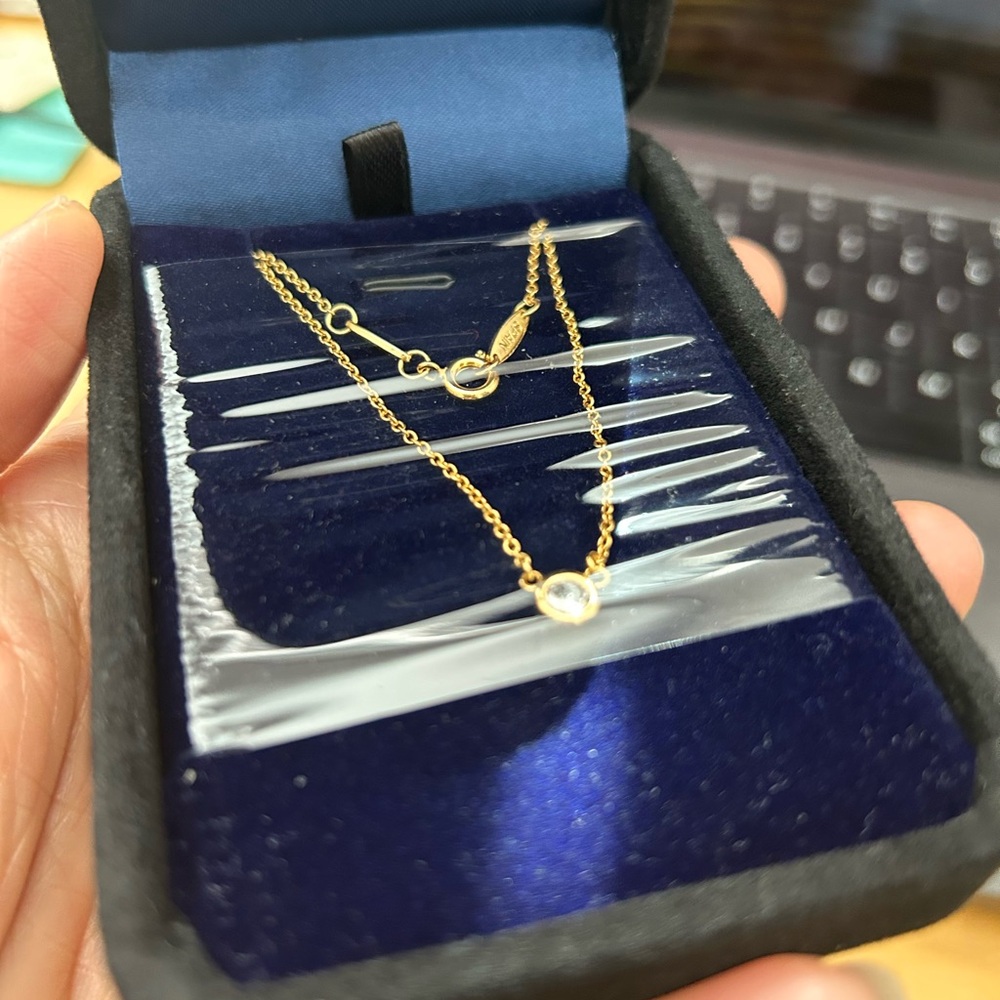 Tiffany style necklace